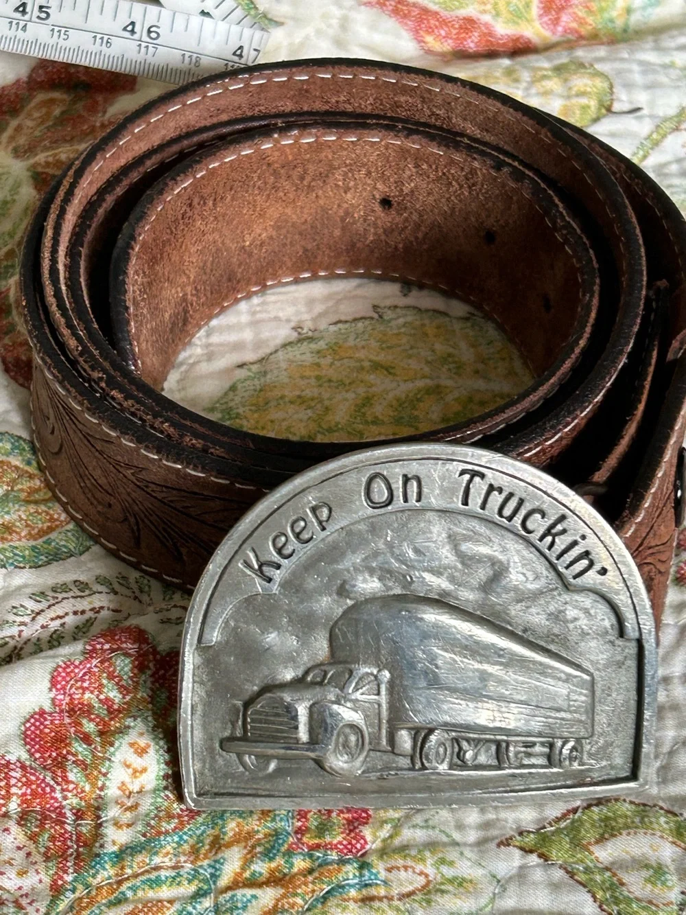 Vintage Indiana Metal Craft Belt Buckle Handtooled Belt ‘Keep on Truckin’ Q99
